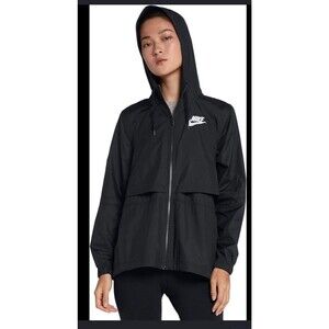 Nike Women’s Repel Essential Windbreak Rain Jacket Sz M